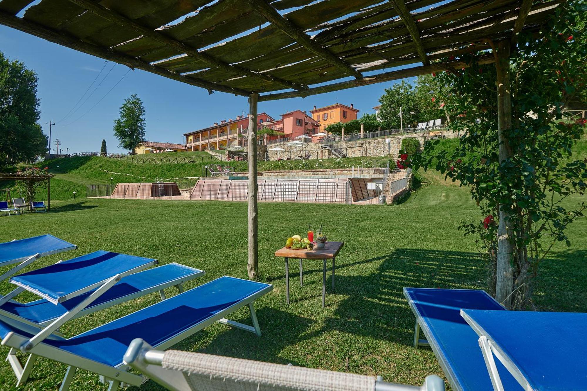 Casa Vacanze Le Fornaci Laterina Exterior photo